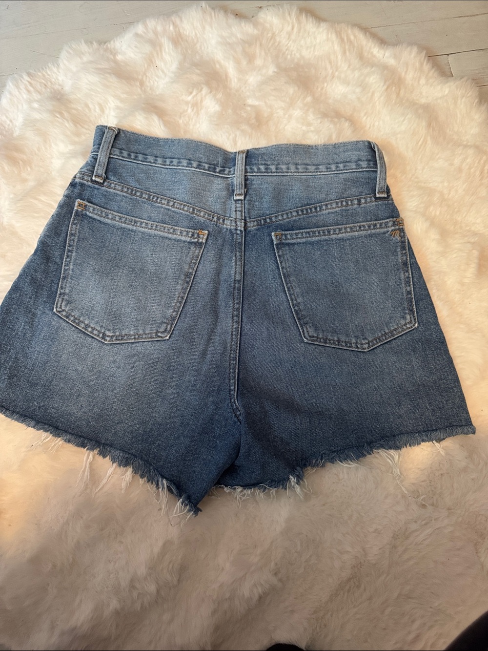 Madewell MomShortsBlue High-Rise Frayed Denim Shorts - Picture 4 of 5